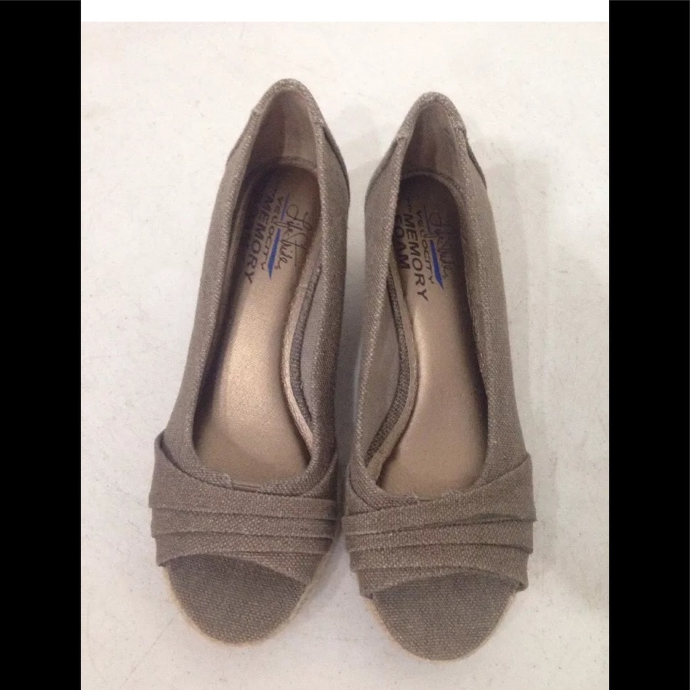 LifeStride Women’s wedges